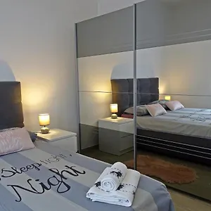 Apartman Denis, Abbázia